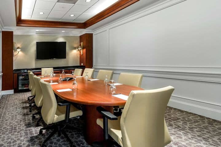 Meeting facility